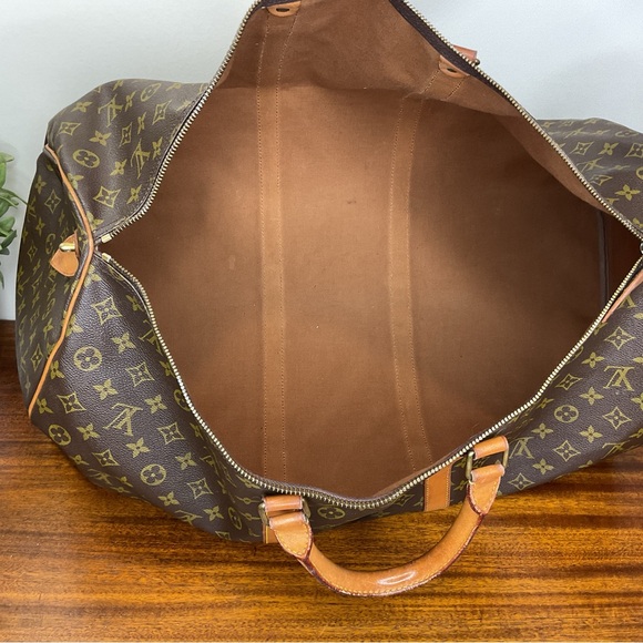 Louis Vuitton Authentic 60 Keepall Brown Monogram Duffel Bag - Picture 9 of 16